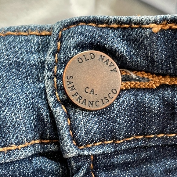 Old Navy Jeans - Picture 4 of 5